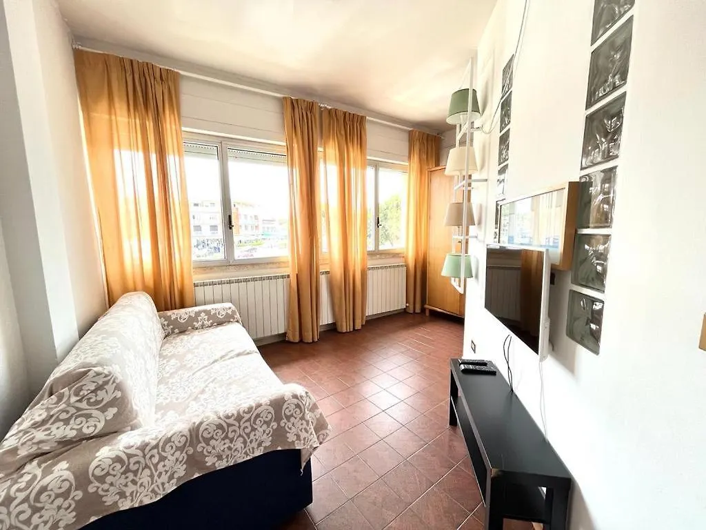 Imperiale Apartment Tirrenia