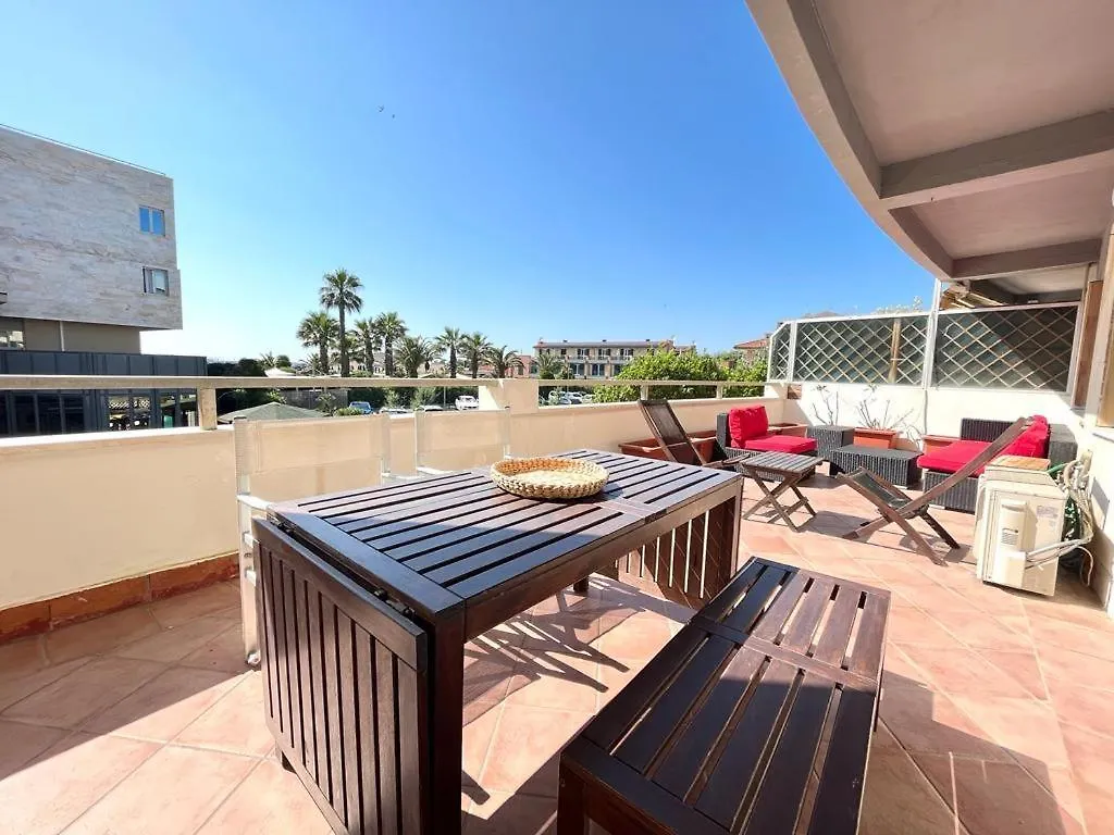 Imperiale Apartment Tirrenia 0*,
