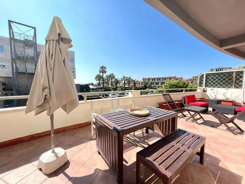 Imperiale Apartment Tirrenia Italien