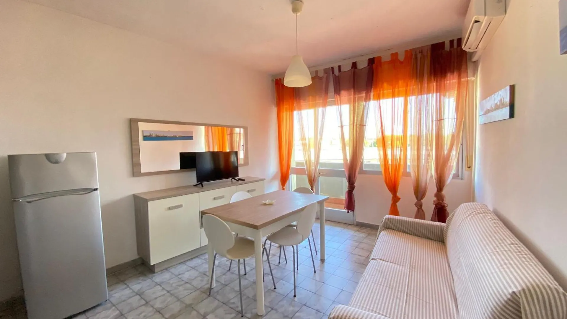 Imperiale Apartment Tirrenia Italy