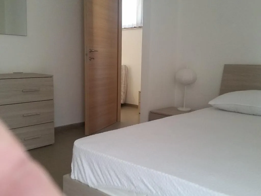 Imperiale Apartment Tirrenia