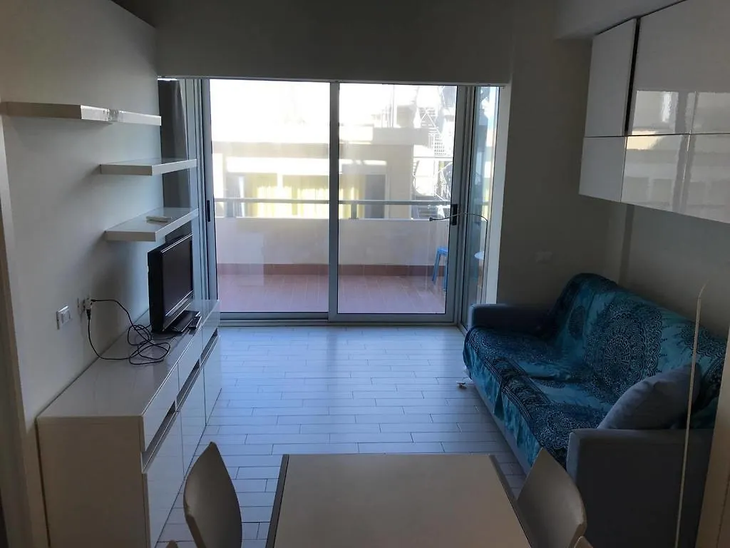 Imperiale Apartment Tirrenia