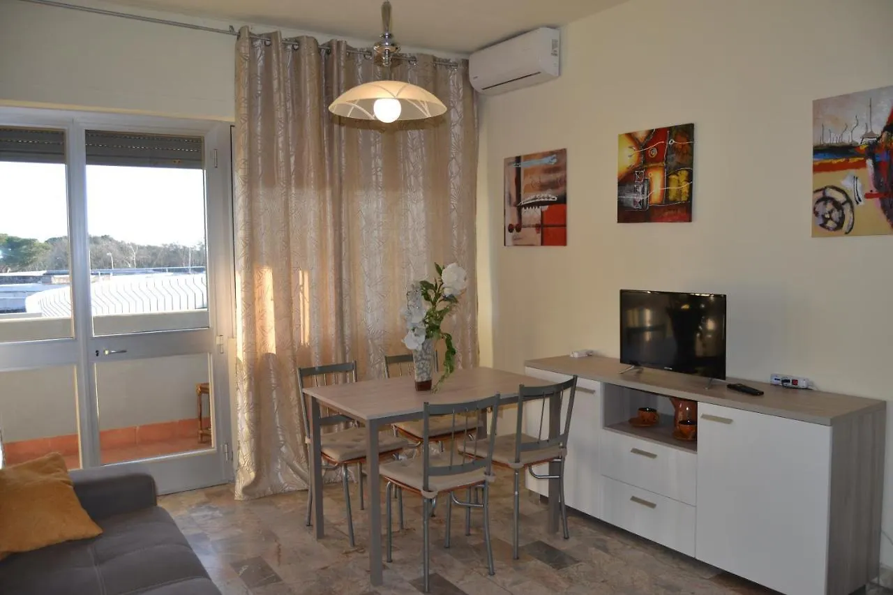 Imperiale Apartment Tirrenia Italy